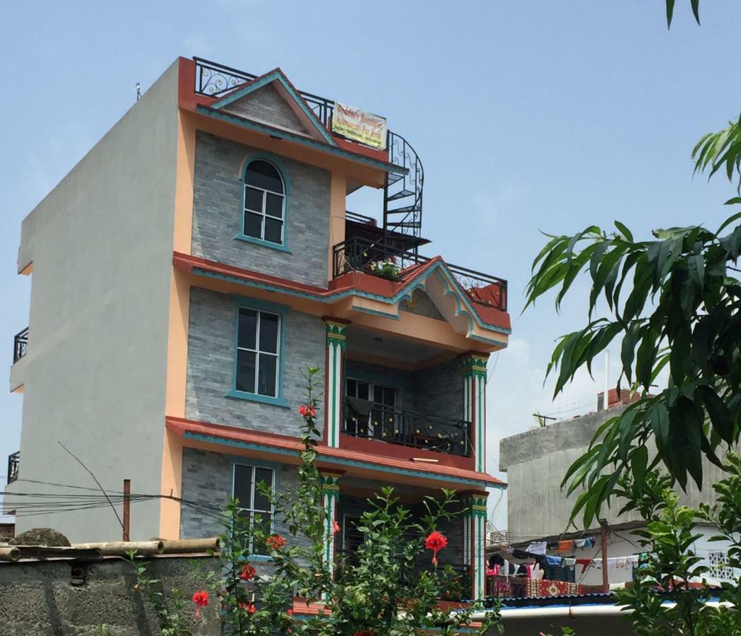 Apartment Buddhi Boutique *
